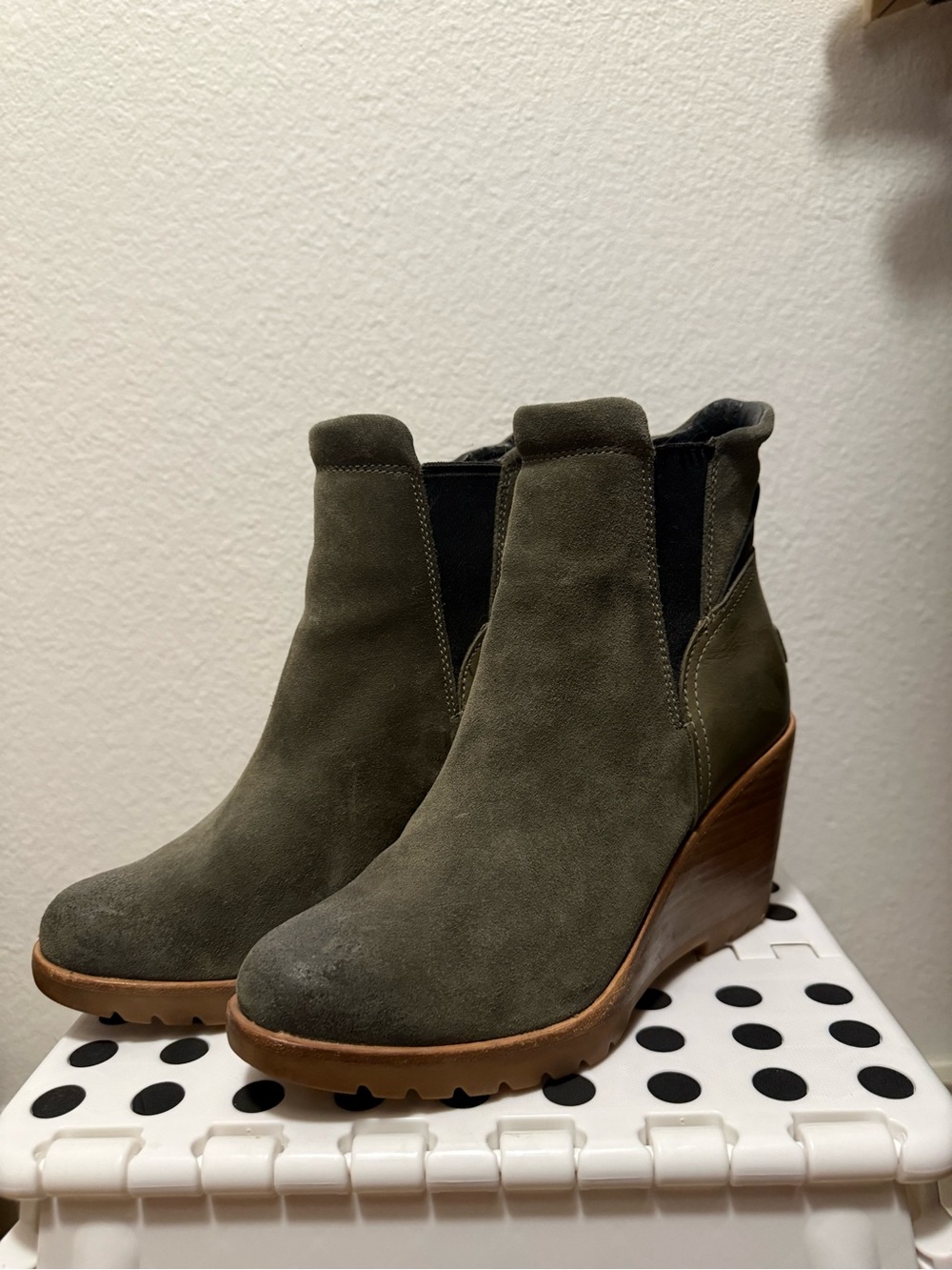 SOREL After Hours Chelsea wedge boots